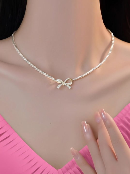 Luxury Bow Pearl Necklace | Golden