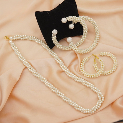 Pearl Necklace & Earrings Set