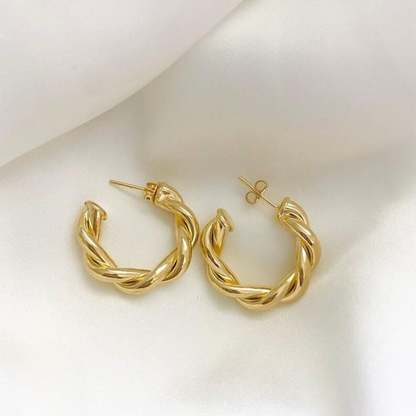 Luxury Twisted Sparkle Earrings