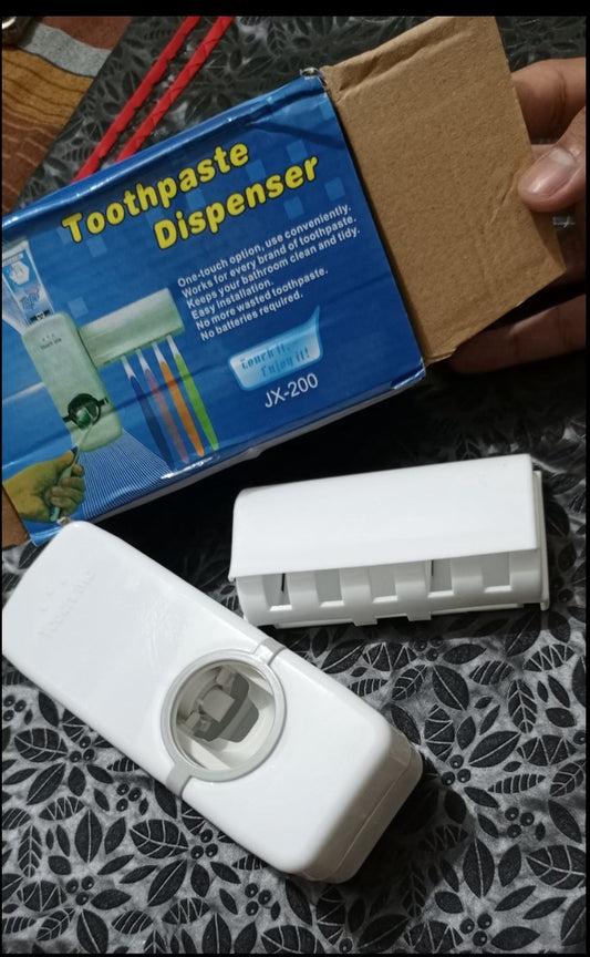 SleekBrush Wall Station